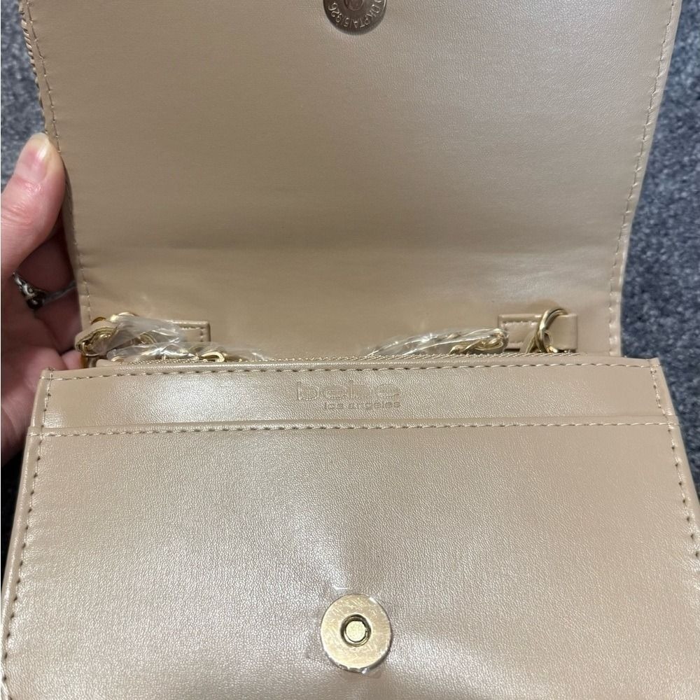 bebe Beige Textured Crossbody Handbag with‎ Gold Chain NWT - Picture 9 of 9